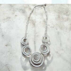 Statement piece Circle Link Necklace Silver Toned